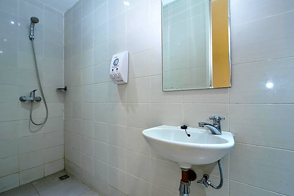 EXPANDER HOTEL Semarang (Formerly CityOne)