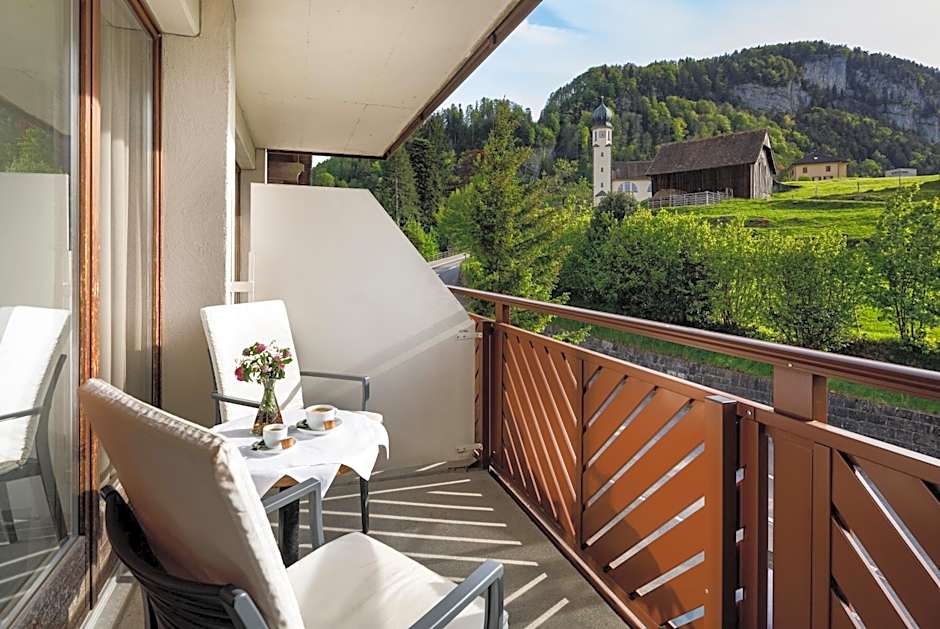 Hotel und Naturhaus Bellevue