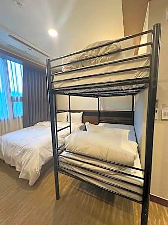 1 Person in Dormitory - Male Only