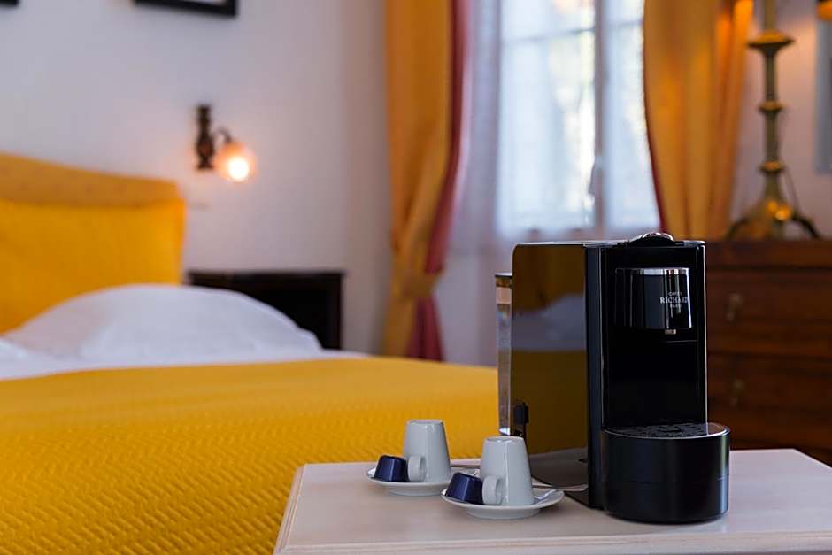 Logis Hotel La Bellaudiere