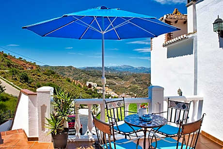 Family Room with Private Bathroom