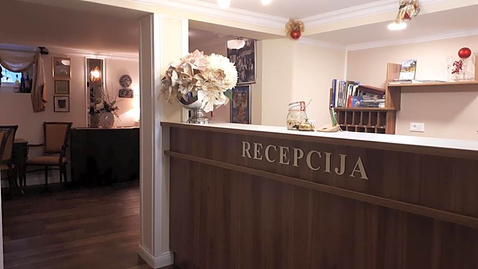 Sport Manca Garni Hotel