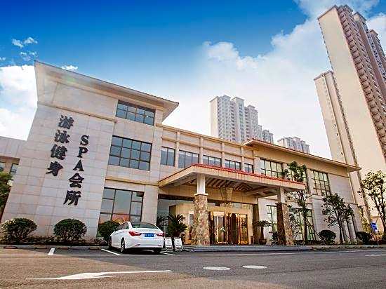 Empark Seabed Hot Spring Hotel
