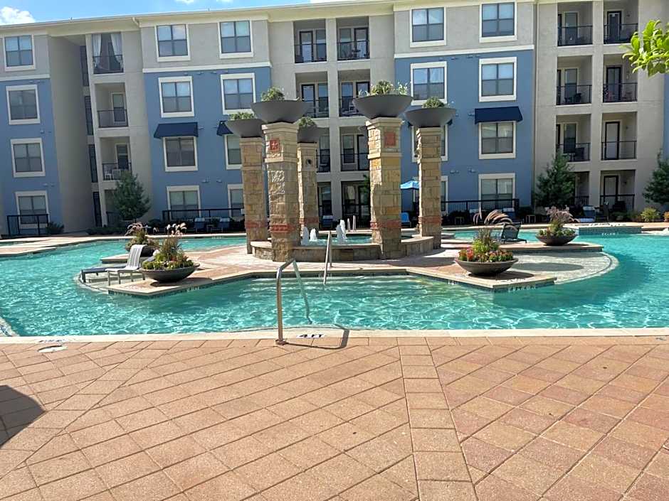 Convenient Spacious 2Bed 2Bath