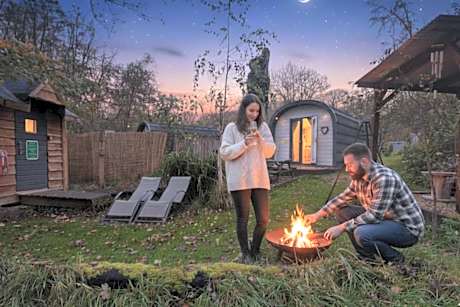 Emlyn's Coppice - Luxury Woodland Glamping