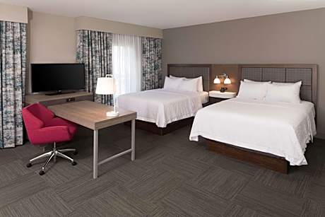 Queen Studio Suite with Two Queen Beds - Non-Smoking