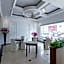 Urbanview Hotel Crystal Nagoya Batam by RedDoorz