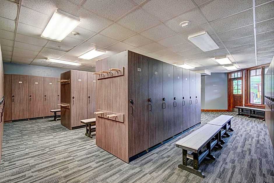 Crystal Peak Lodge, A Vail Resorts Property