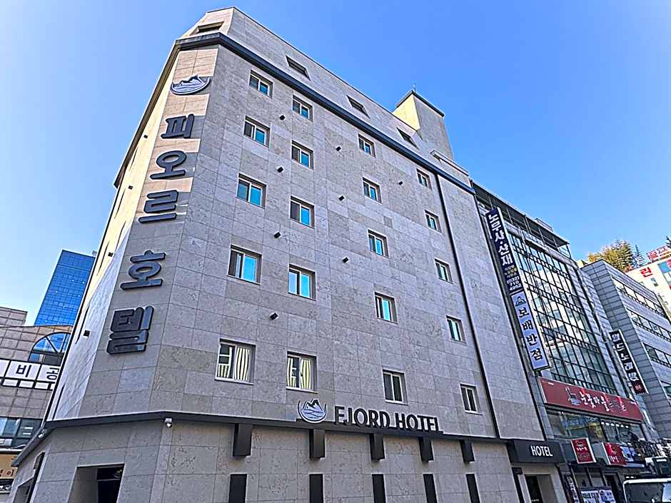 Bucheon Songnae Fjord Hotel