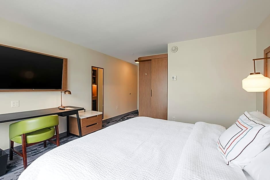 Fairfield Inn & Suites by Marriott Duluth Waterfront