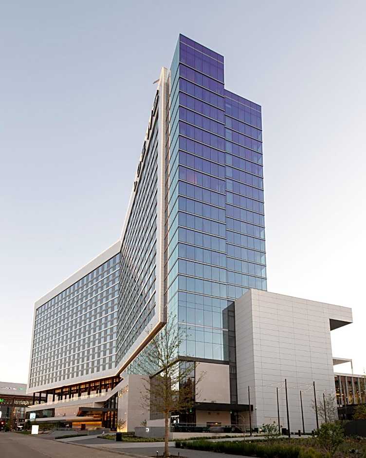 Loews Arlington Hotel