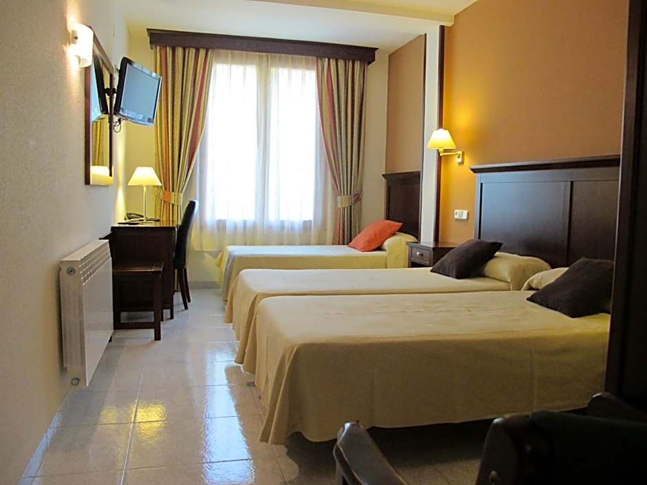 Hotel Turmo
