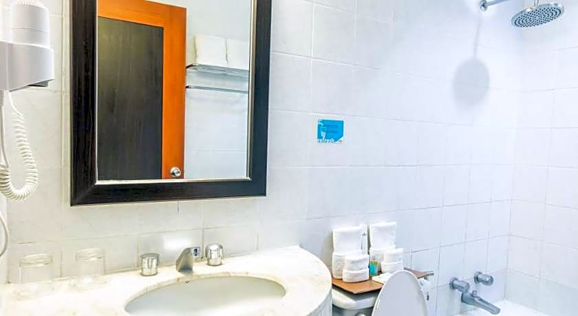 Microtel by Wyndham Batangas