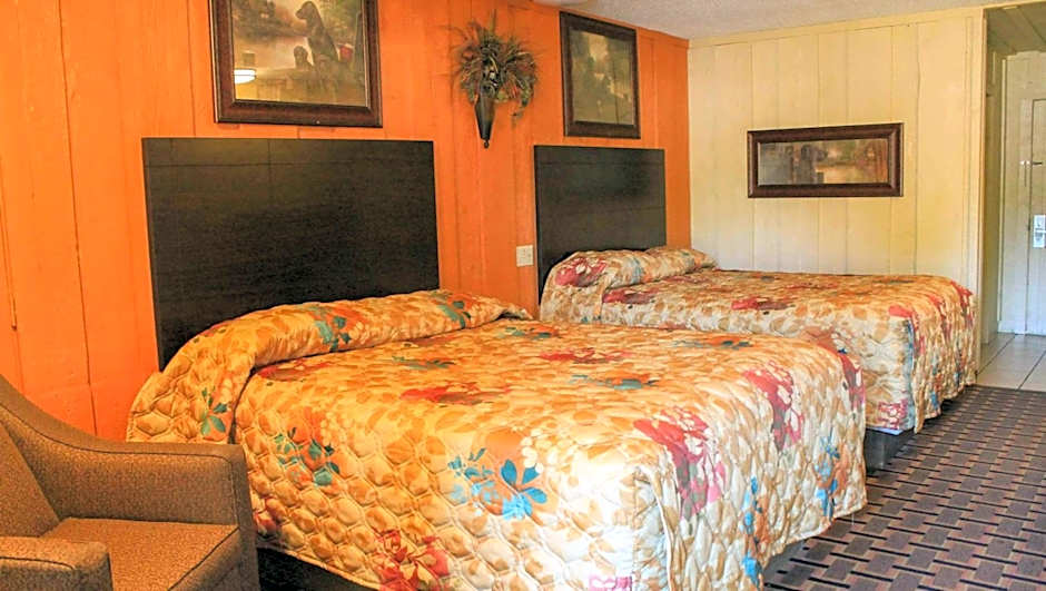 Charles Wesley Motor Lodge Broken Bow