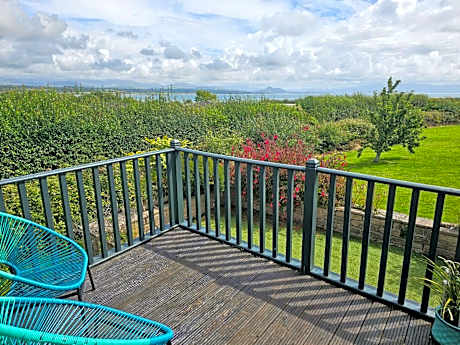 Pine Lodge @Puffin Lodges