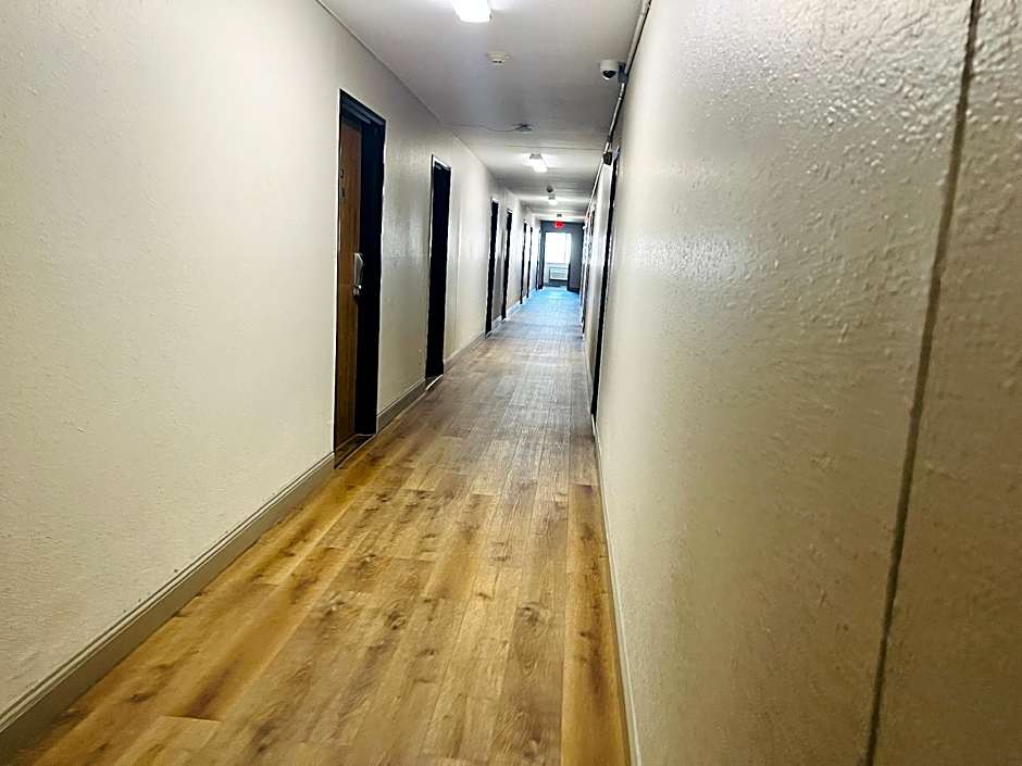 Rosewood Inn By OYO Union City I-69