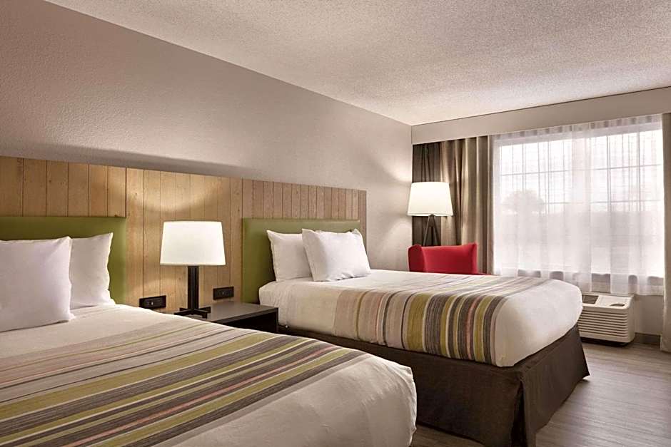Country Inn & Suites by Radisson, London, KY