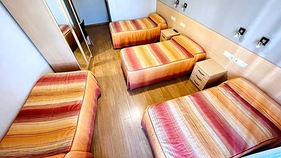 Hostal Hispanico I
