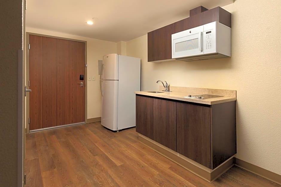 Extended Suites Queretaro Juriquilla