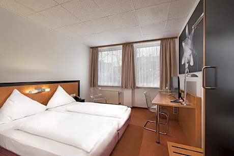 Double Room - Non-Smoking