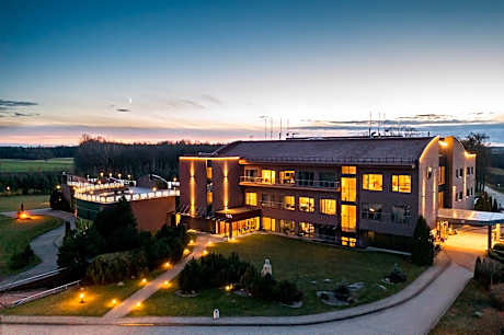 Deluxe Room with King Bed - Non-Smoking