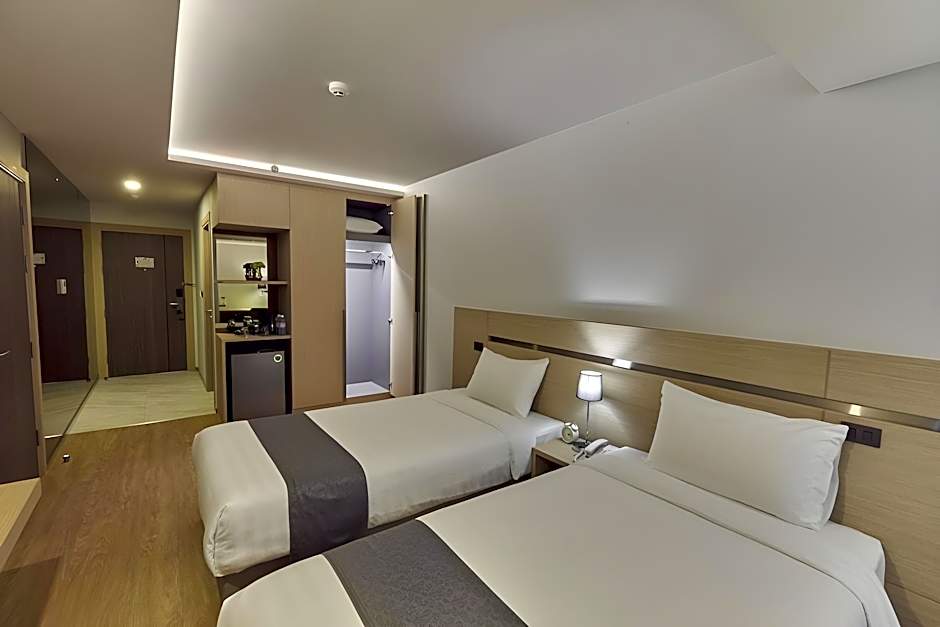 Samyan Serene Hotel