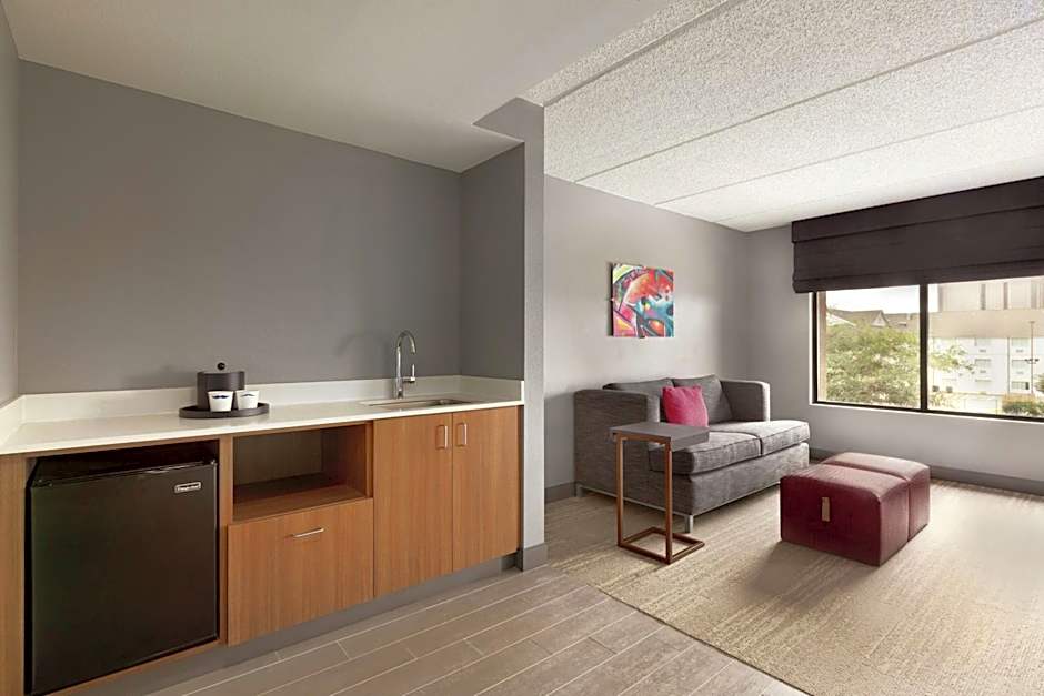 Hampton Inn By Hilton Houston-Brookhollow