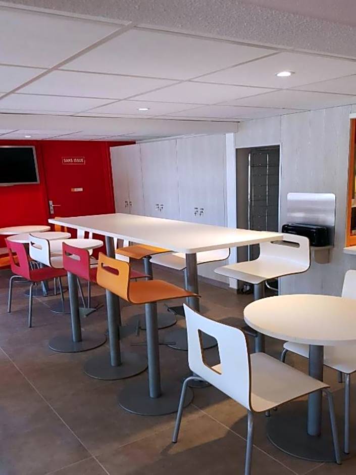 Premiere Classe Creil - Villers Saint Paul