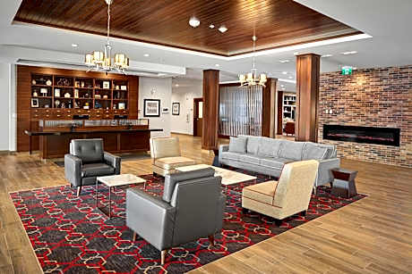 Four Points by Sheraton Edmonton West
