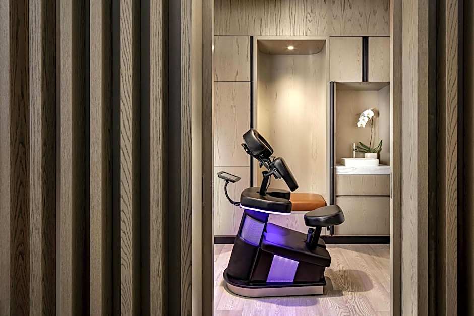 JW Marriott Edmonton Ice District