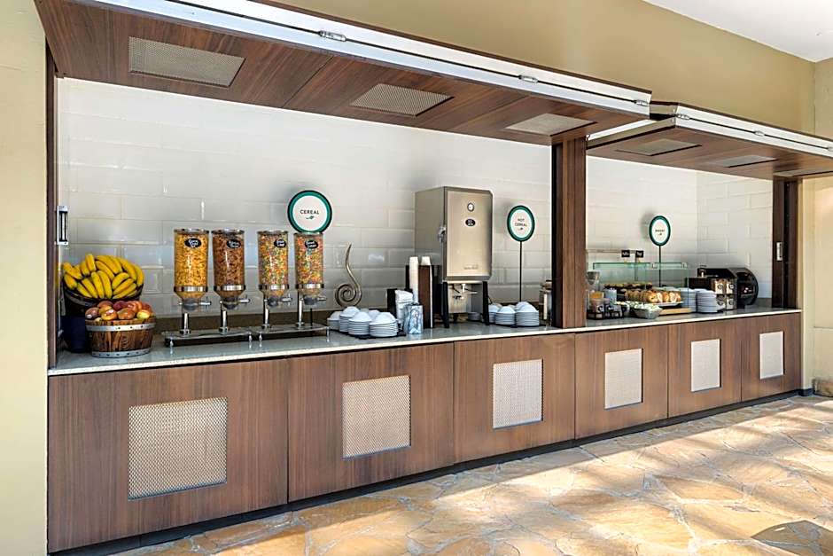 Embassy Suites By Hilton Hotel Los Angeles-International Airport South