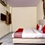 Hotel O Vishwakarma Palace