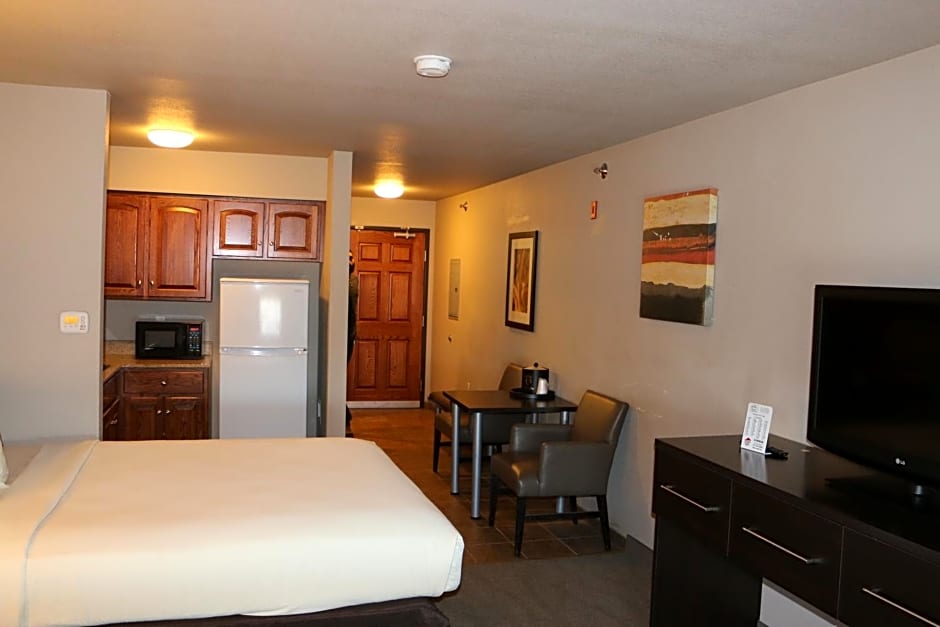 Astoria Extended Stay & Event Center