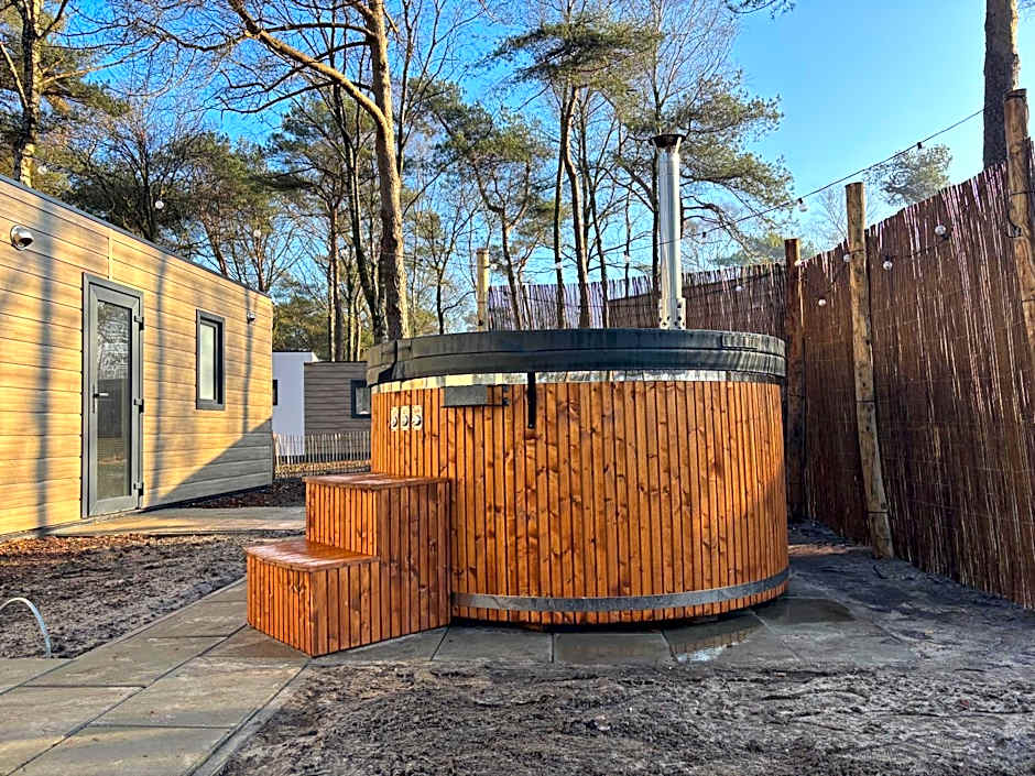 Boshuis Het Groene Hert met Hottub
