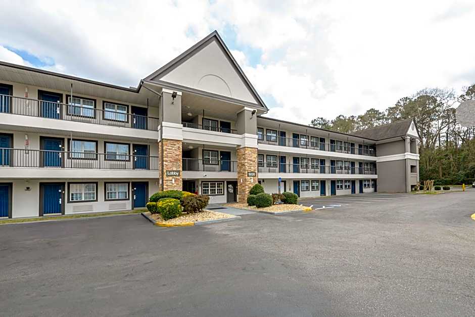 Studio 6 Columbus GA Columbus Airport