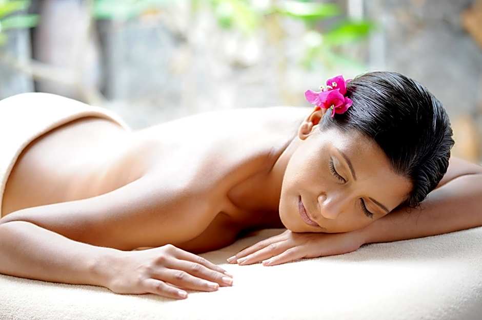 Tropical Attitude - Adults Only