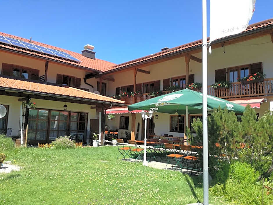 Hotel-Restaurant Zum Hirschhaus Inklusive Chiemgau Karte