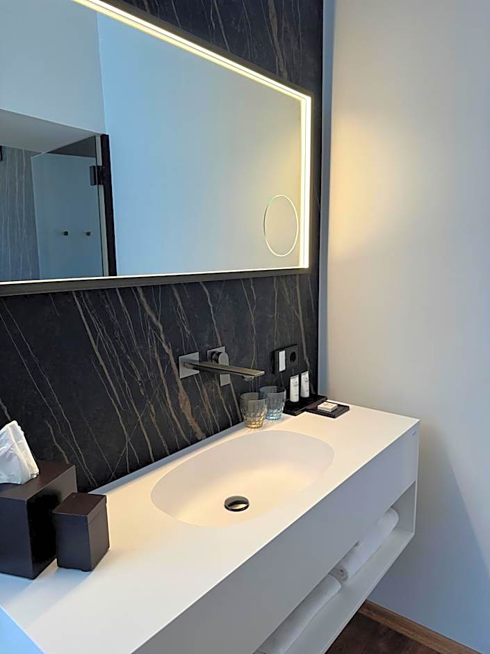 META SUITES historic city living