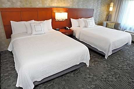 Room, 2 Queen Beds