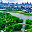 Poly Zhongda Viverton Apartment (free shuttle bus during the Canton Fair)