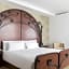 ICON Casona 1900 by Petit Palace