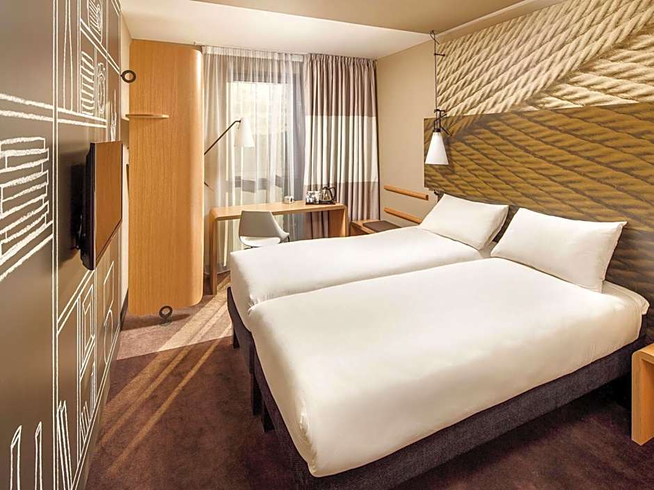 Ibis Cambridge Hotel