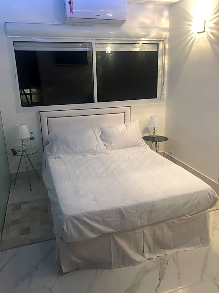 Apart Hotel Delphin Guaruja