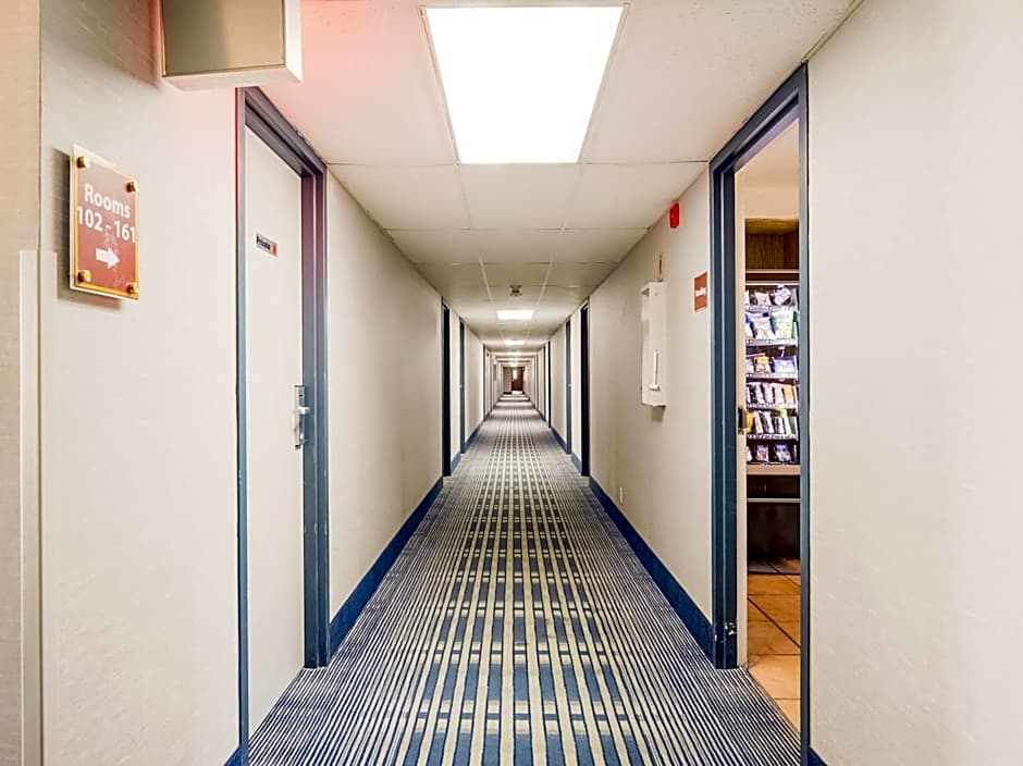 Days Inn by Wyndham Conneaut