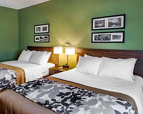 Queen Room with Two Queen Beds - Non-Smoking