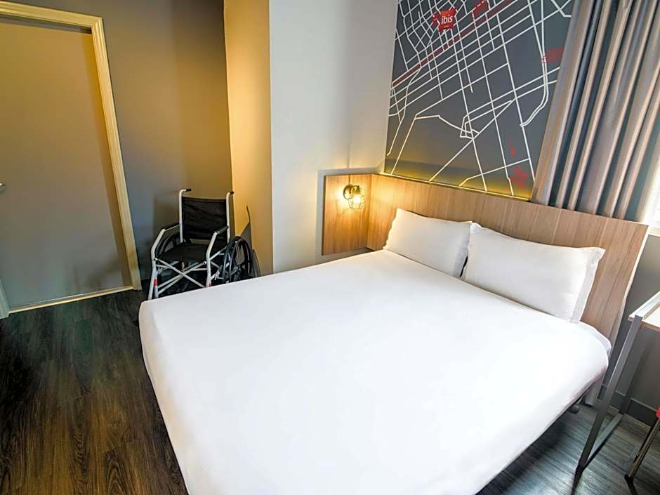 Ibis Curitiba Batel