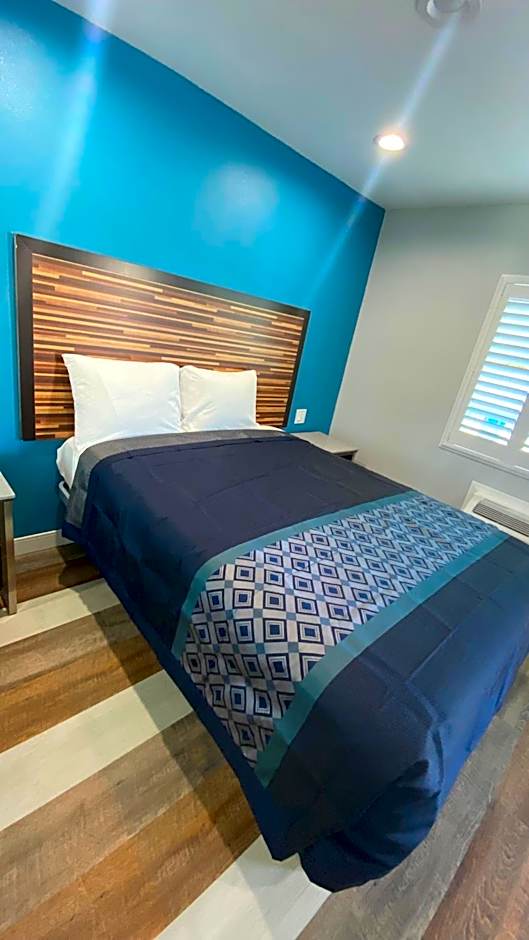 Plaza Inn Motel