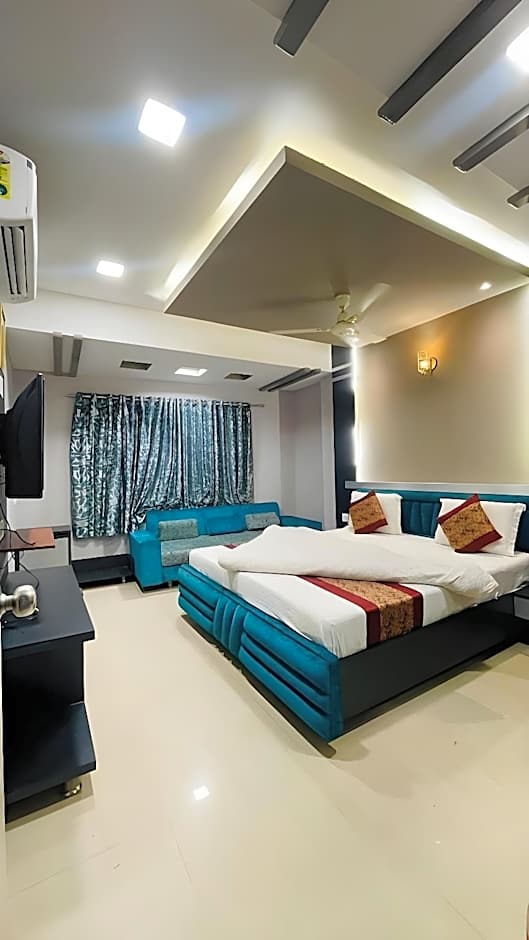 Hotel Ashapura Palace
