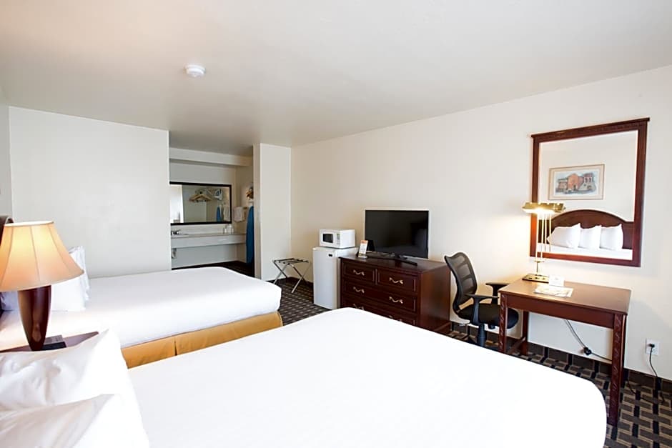 Queens Inn Anaheim