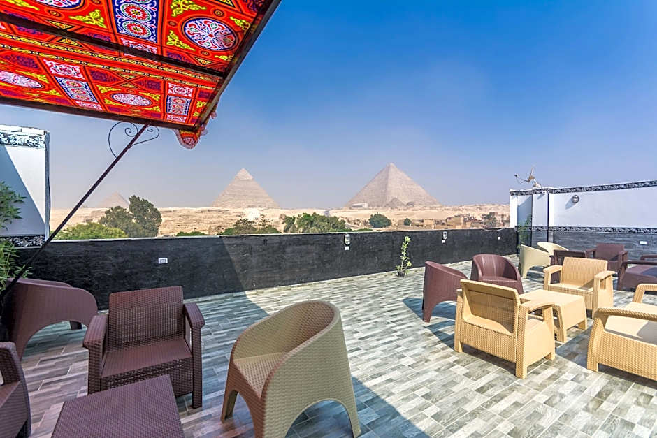 Panorama Pyramids Inn